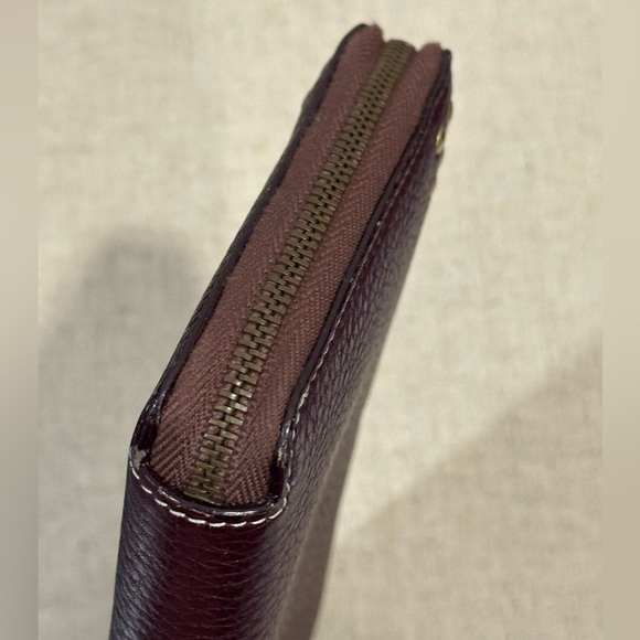 Celine Vintage Grainy Leather Continental Wallet - Picture 5 of 10